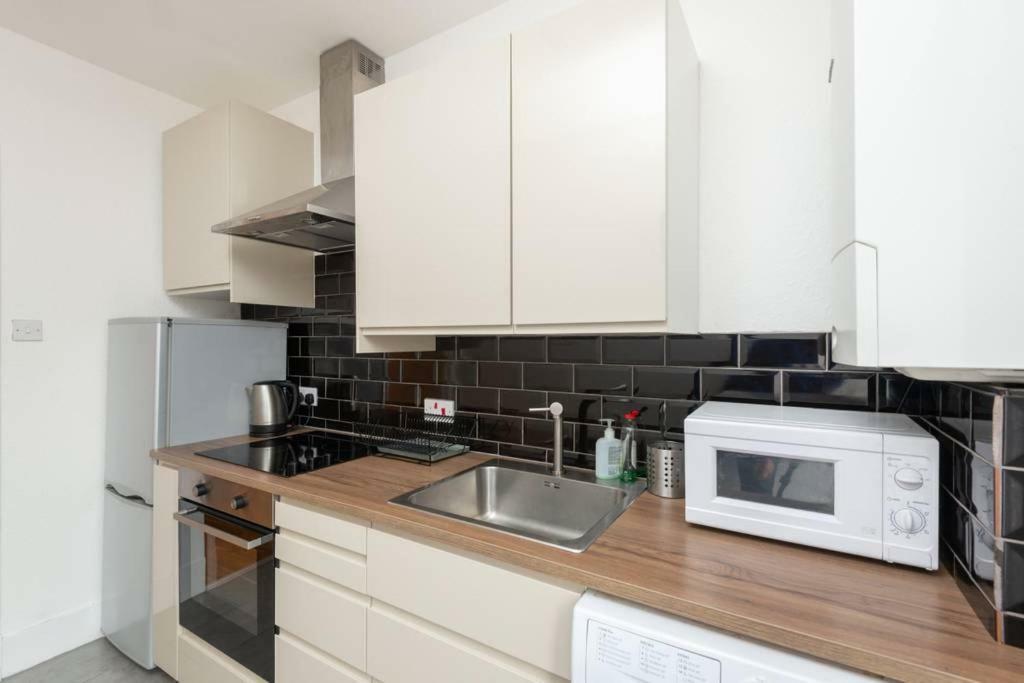 Ness Central Apartment - Greig Street Inverness Zewnętrze zdjęcie